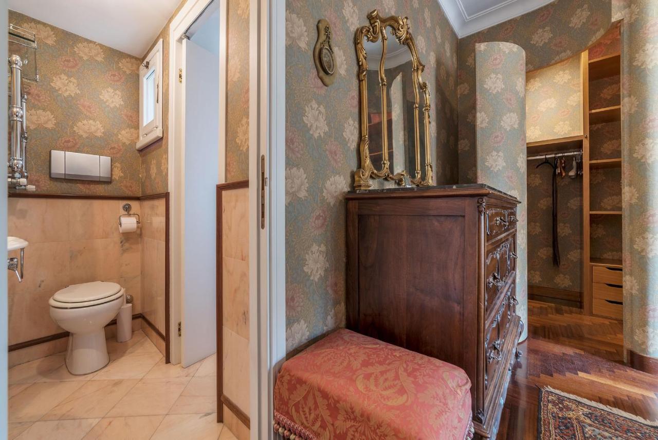 Apartamento Quiet And Classic On Two Floors, By Trevi Fountain - Fromhometorome Roma