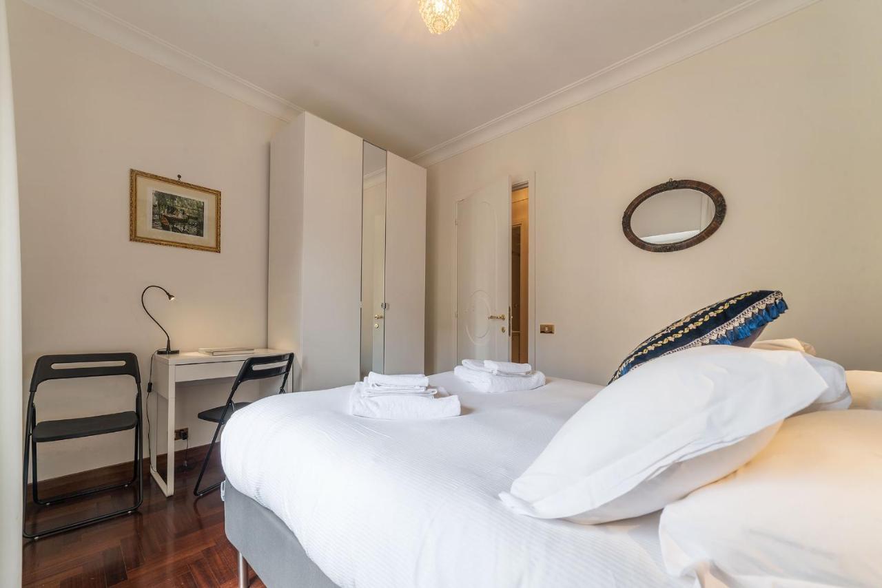 Apartamento Quiet And Classic On Two Floors, By Trevi Fountain - Fromhometorome *